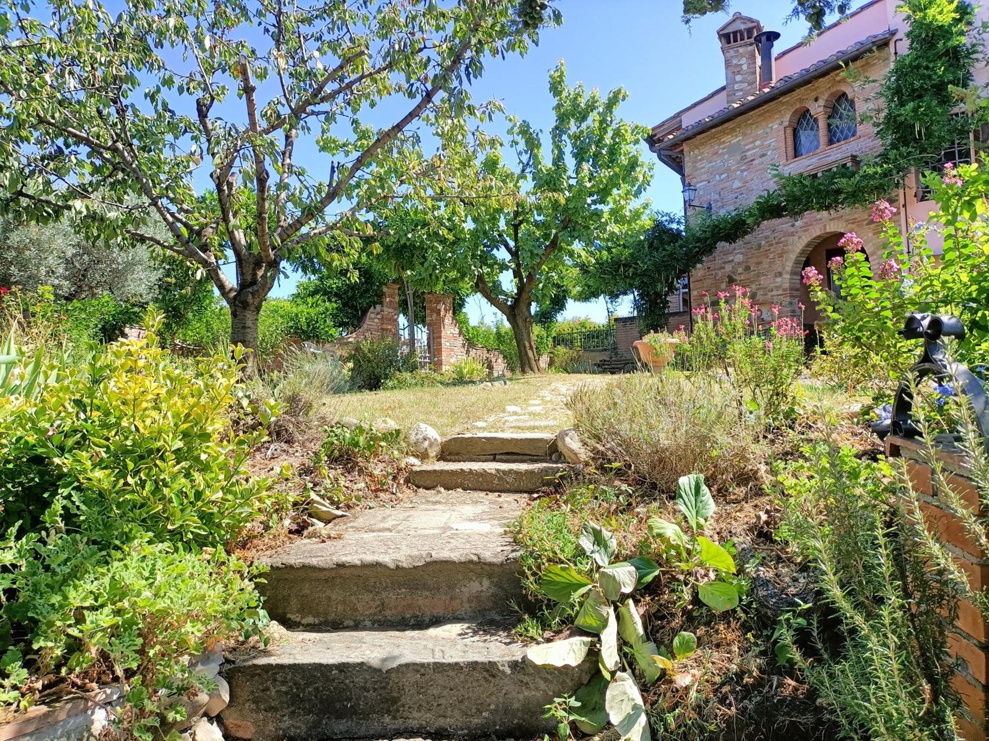 Apartamento Nido Di Rondine Montespertoli Exterior foto